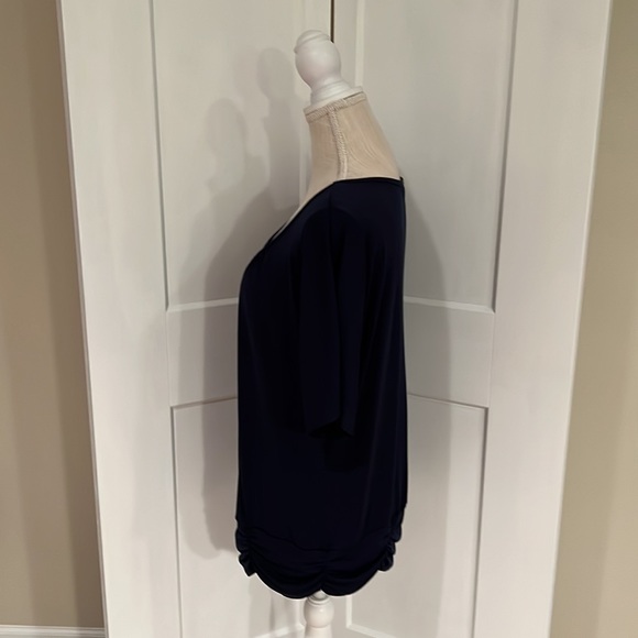 AGB Top Banded Hem Line - Picture 3 of 5